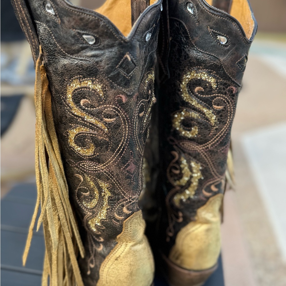 Custom Corral Elegant Gold and Brown, glittered, rhinestone Heeled Boots - Picture 8 of 13